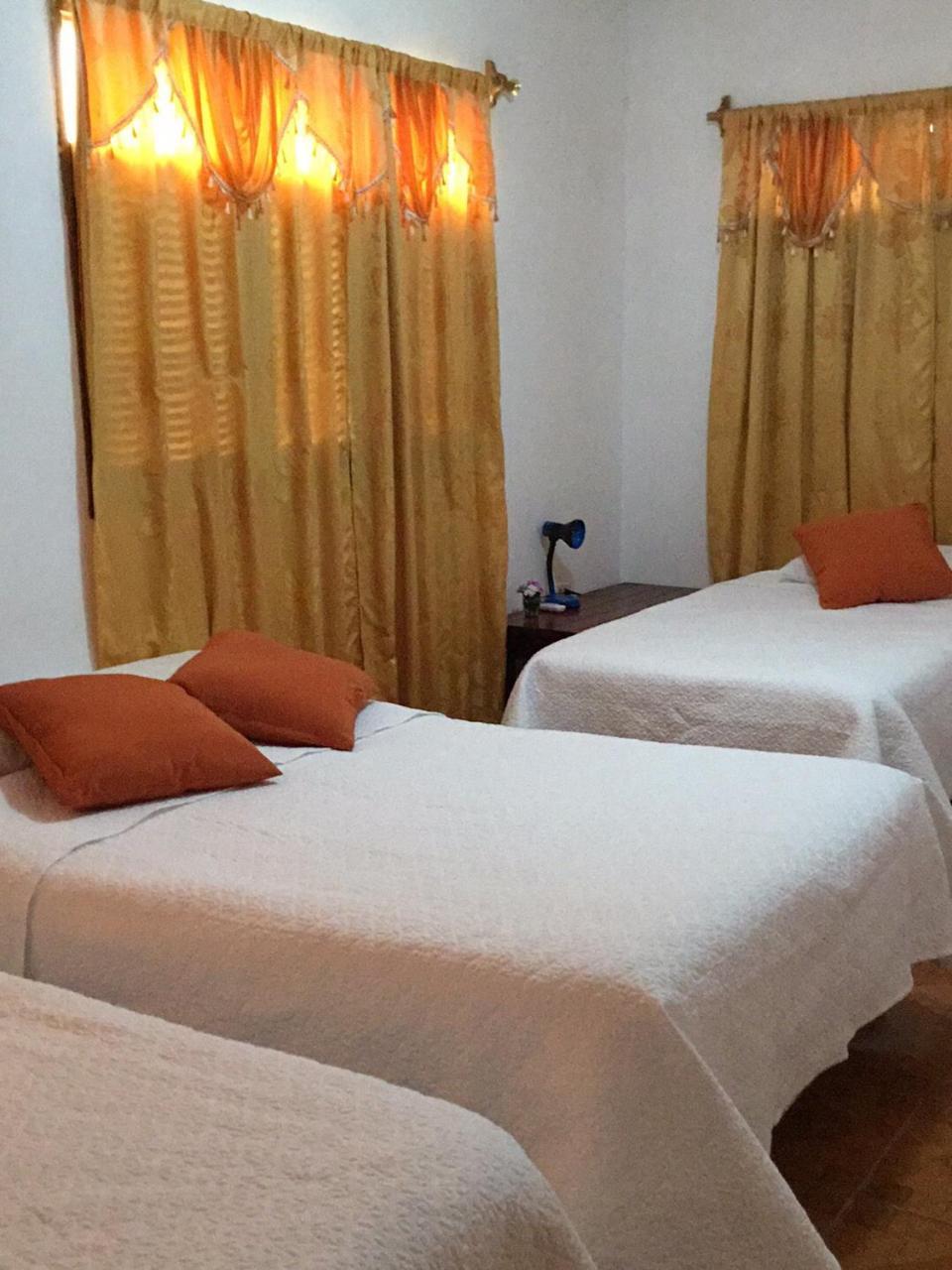 Las Gardenias Hotell Puerto Villamil Eksteriør bilde